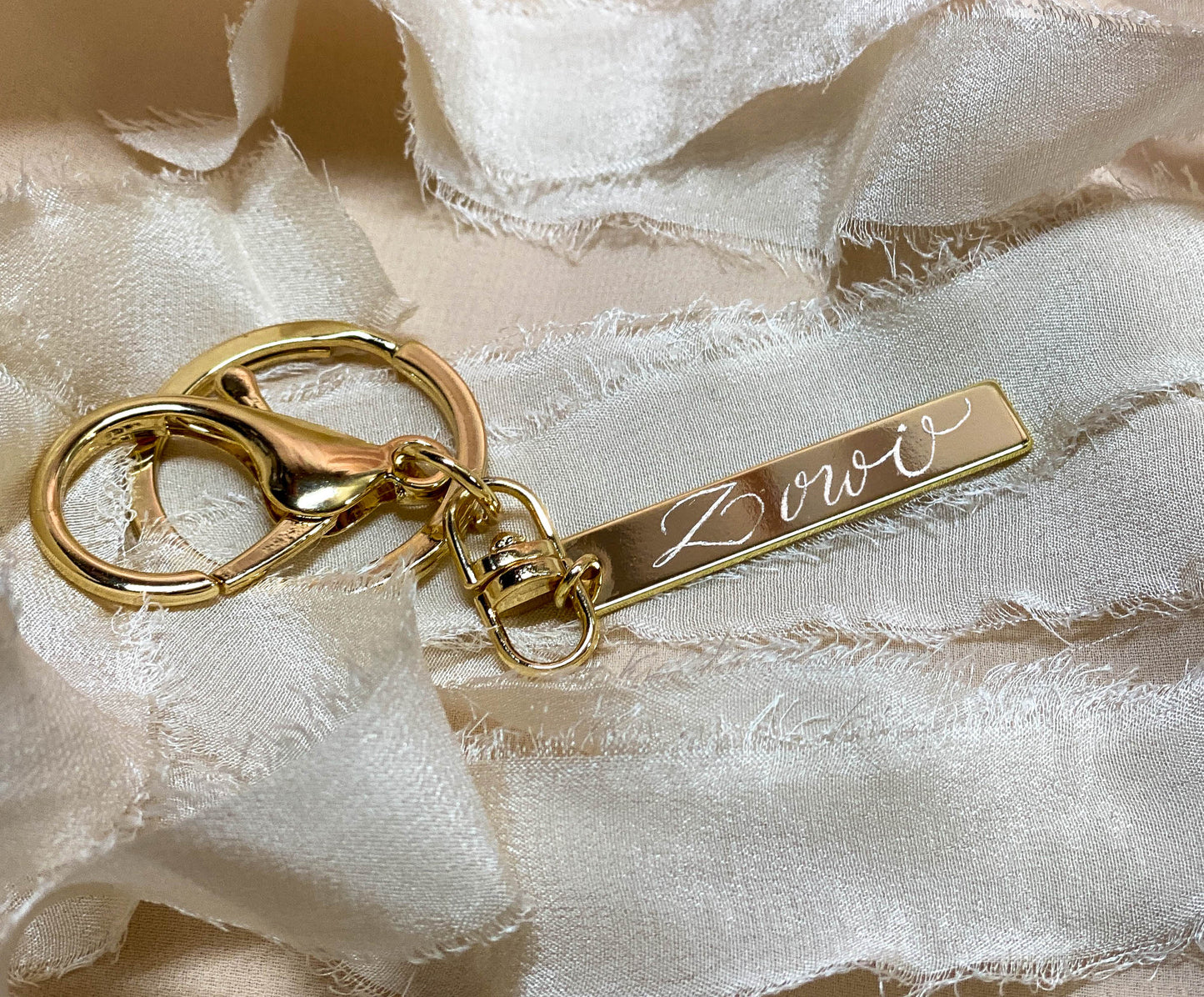 gold calligraphy engraved personalized bar pendant